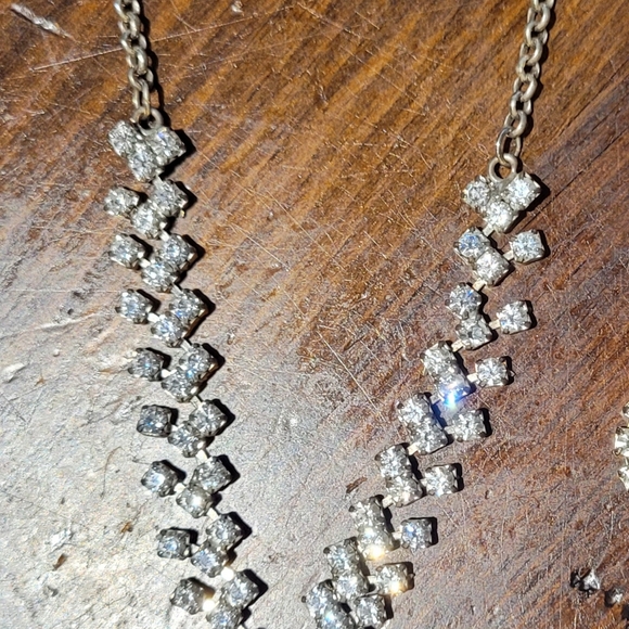 2 Rhinestone necklaces - Picture 4 of 5